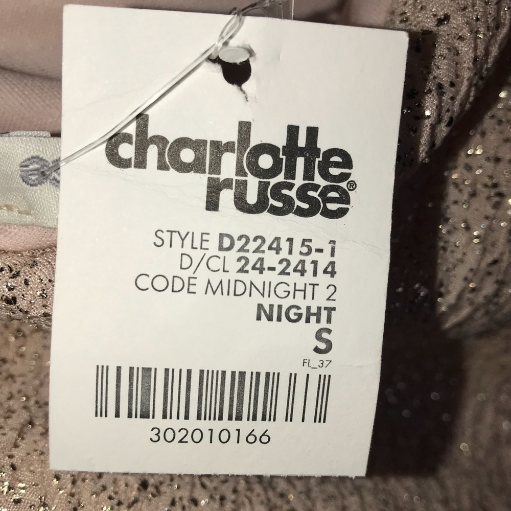 dress for young - Picture 3 of 8